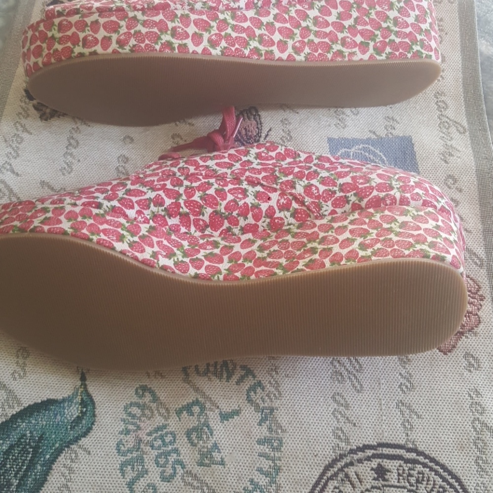 Strawberry pattern ๐๐ - Picture 5 of 5